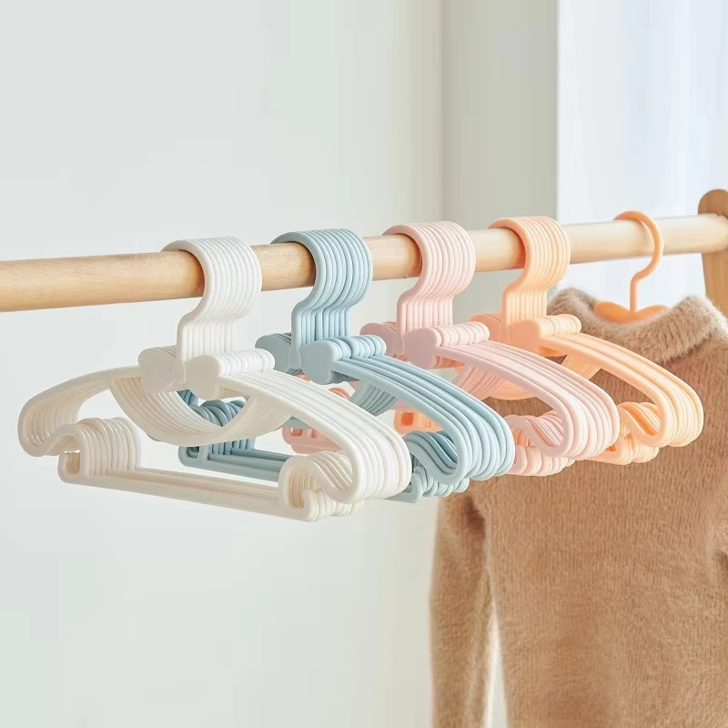 Baby Clothing Display - 10 шт. портативных пластиковых ветрозащитных вешалок