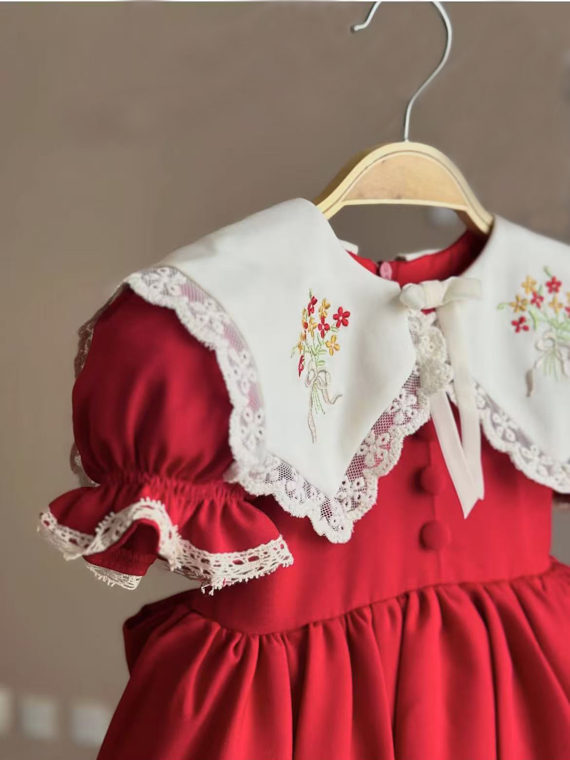 Летнее красное винтажное плать – обзор и цена Baby Clothing Dresser