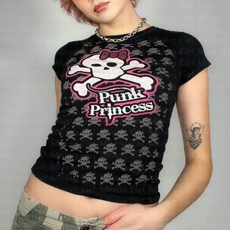 Уличная одежда в эстетике Y2k, – обзор и цена Baby Clothing For Sale